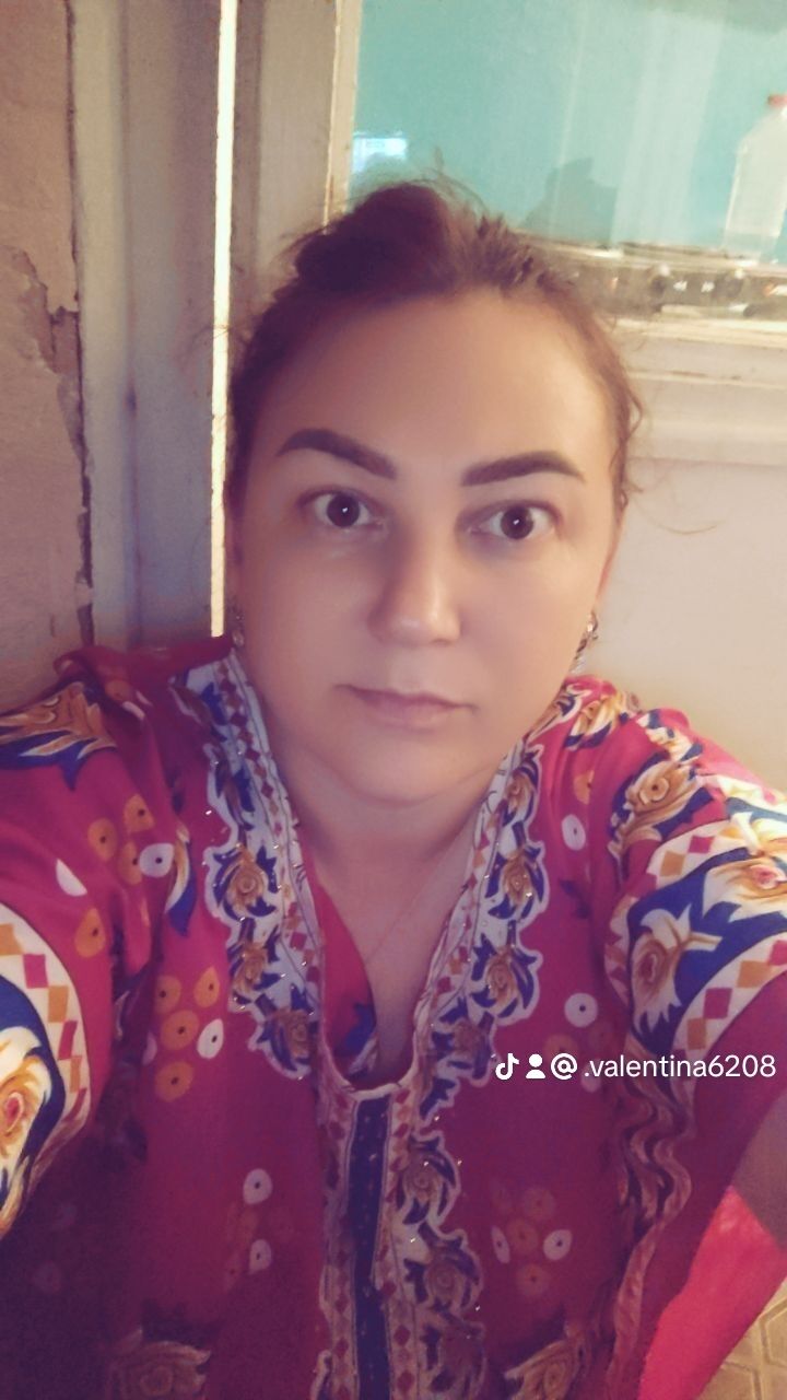  52328760  Valea, 32 ,    