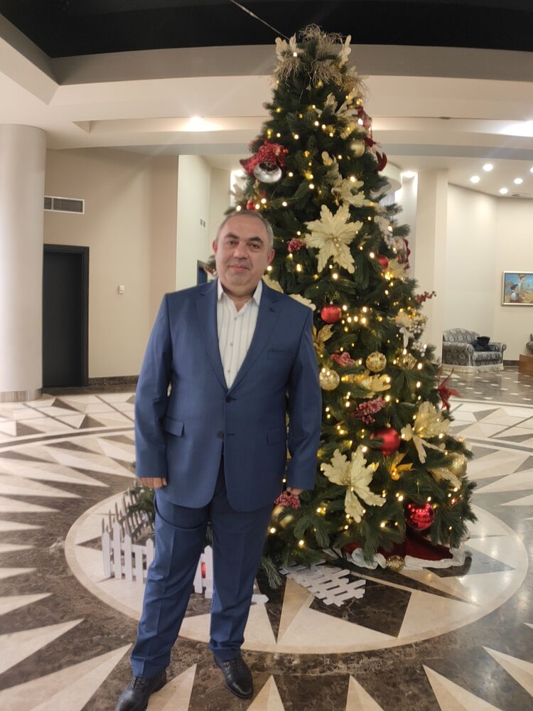  ,   Micael, 47 ,   ,   , c 