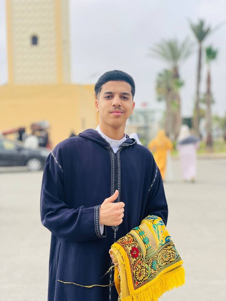  50842400  Khaba, 19 ,    