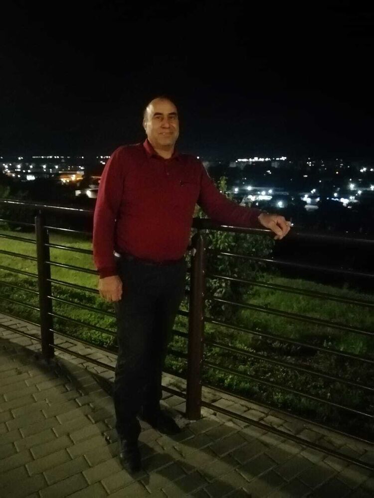  50117520  Elcin, 54 ,    