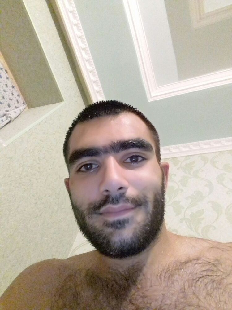  ,   Macho, 32 ,   ,   , c 