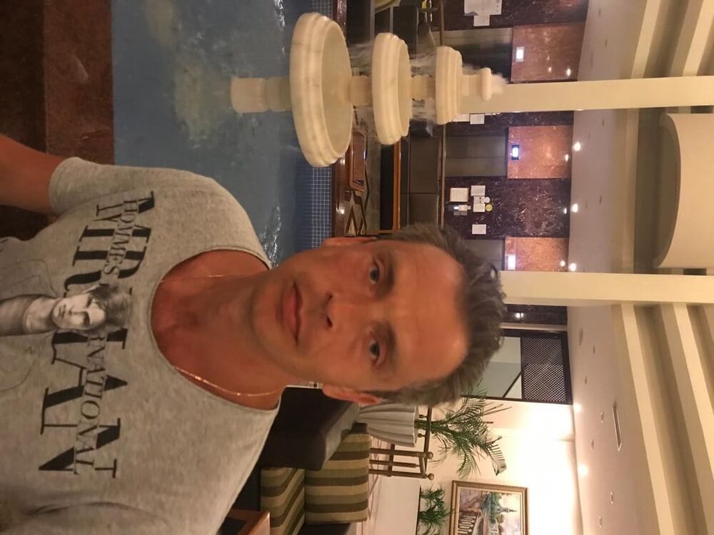  37837160  Evgeny, 40 ,     