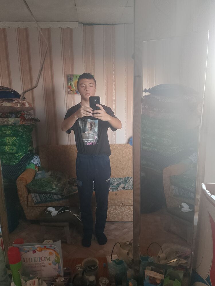 49811830  , 18 ,    