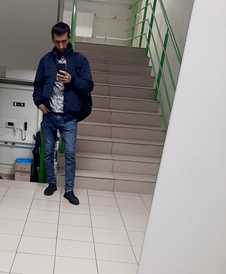  20893100  Daler, 36 ,    