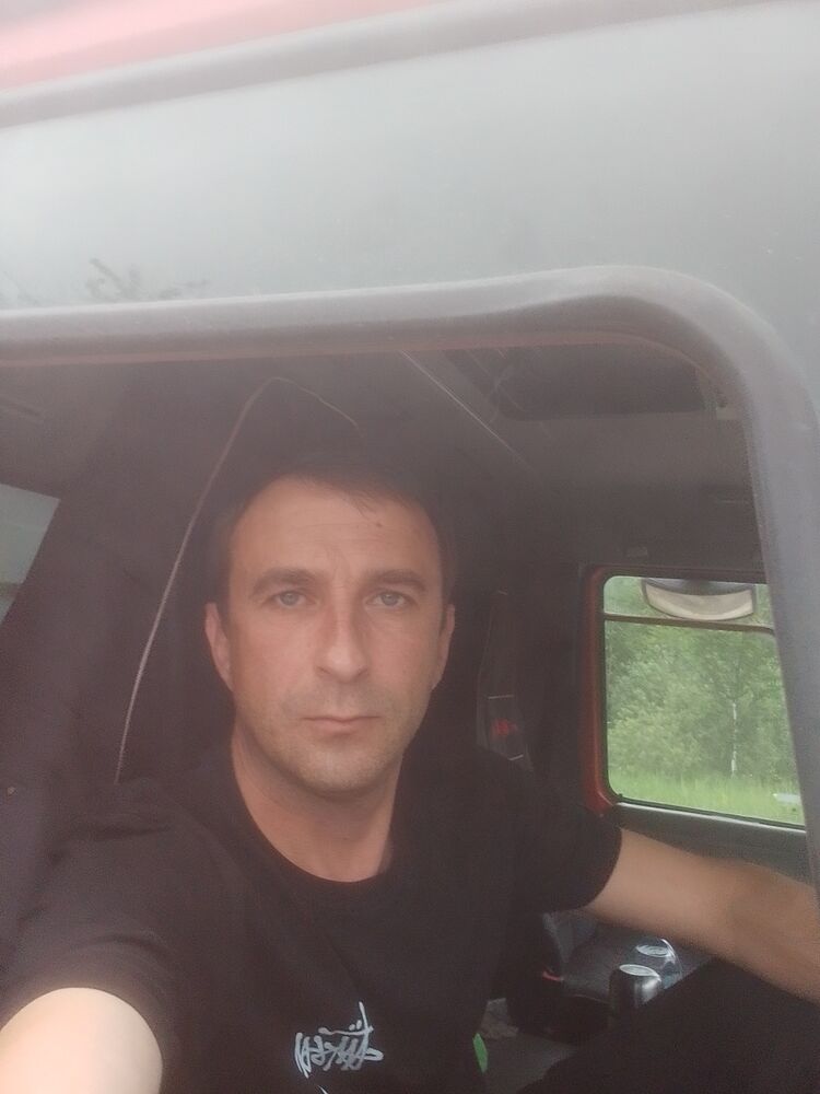  53398360  , 42 ,    