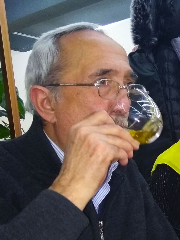  ,   , 70 ,   ,   