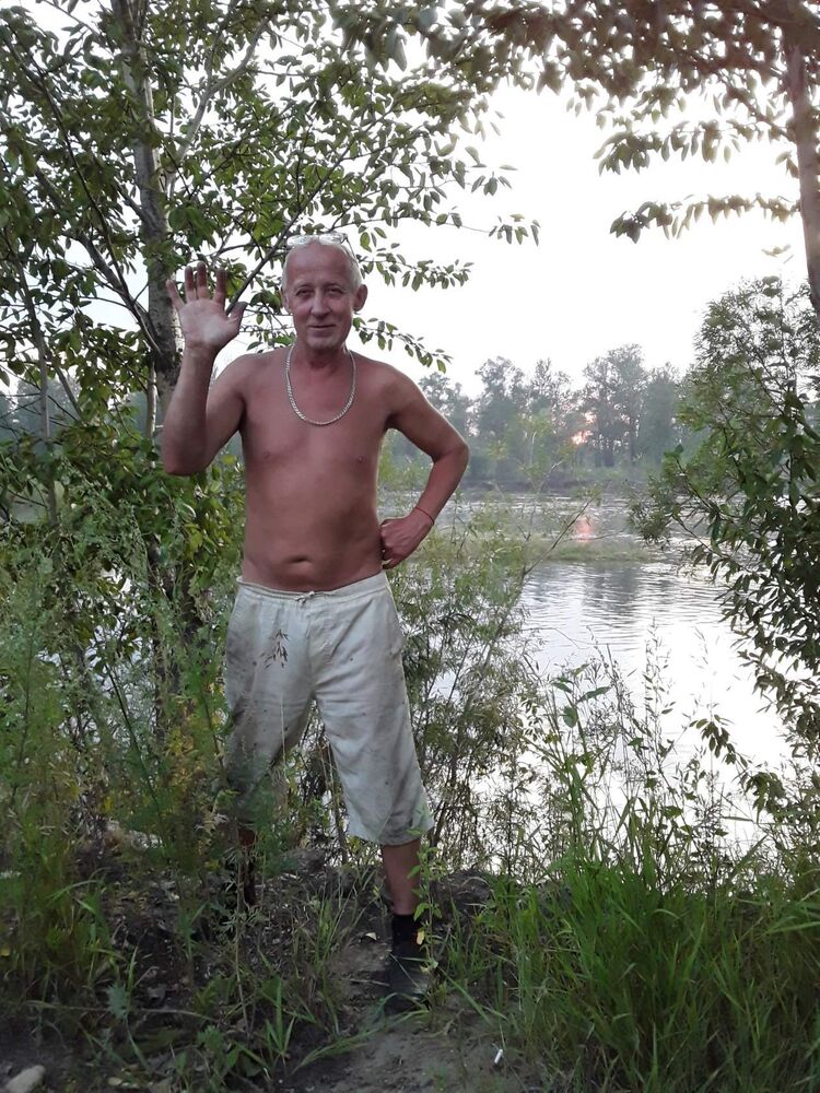  24736160  Zinad, 70 ,    
