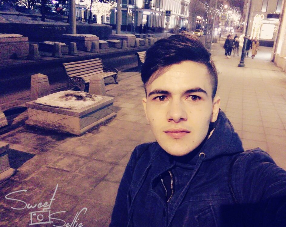  11283150  Amir, 31 ,    