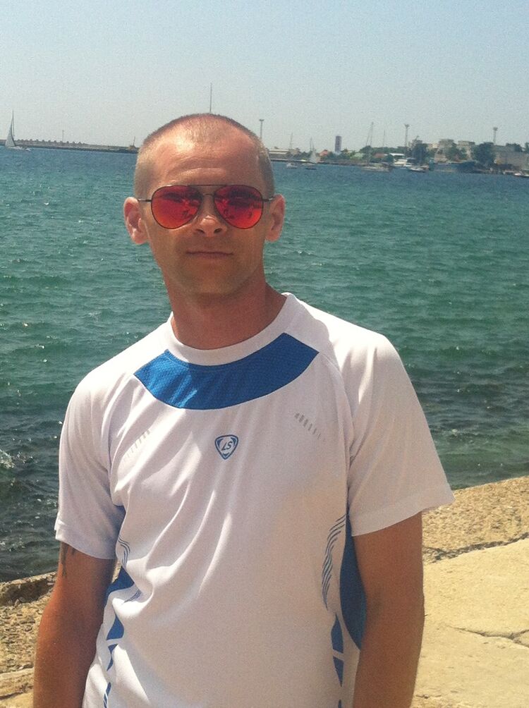  6389760  Sega, 48 ,    -