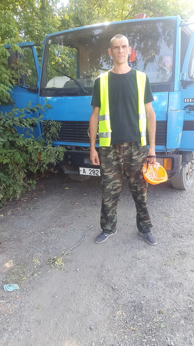  16872150  DIma, 41 ,    