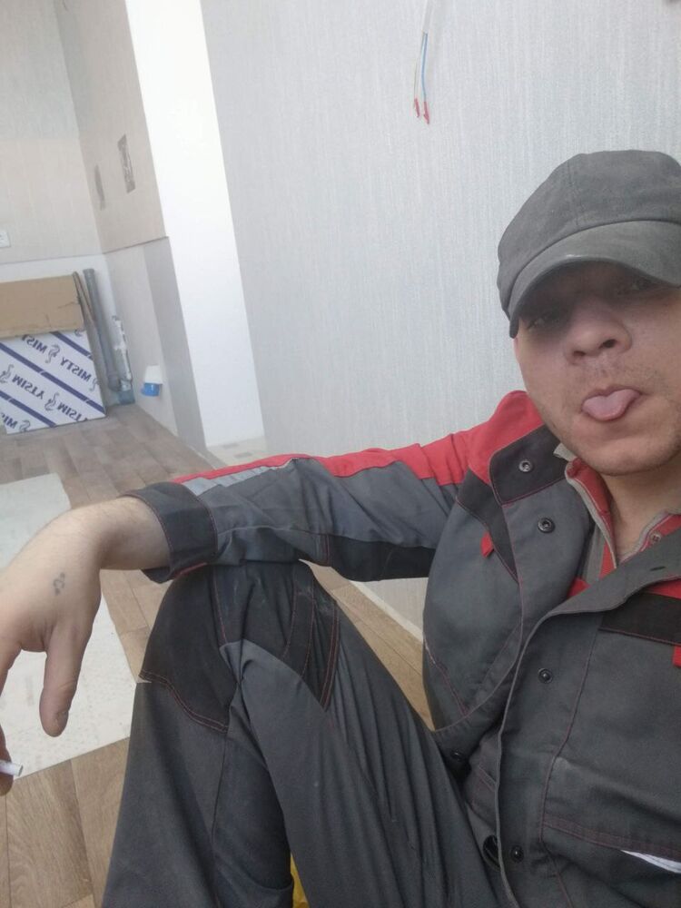  26739700  Kasper, 38 ,    