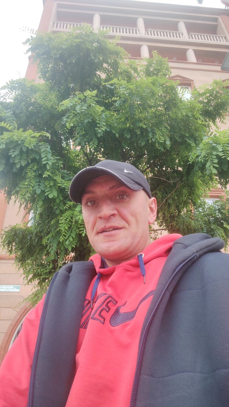  Patrai,   , 46 ,   ,   , c 