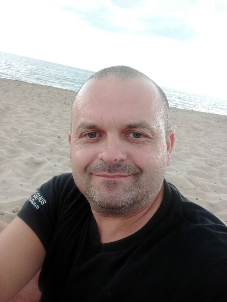  ,   Vitalij, 40 ,   ,   , c 