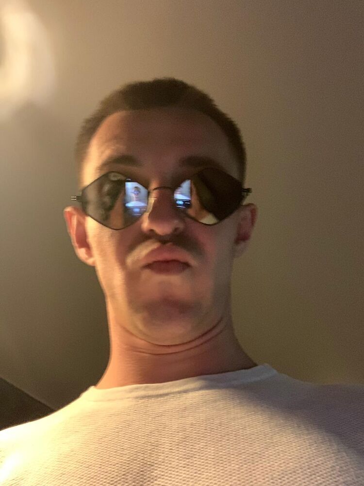  30921060  Alexey, 31 ,    --