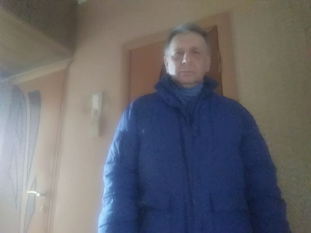  43087810  , 61 ,    
