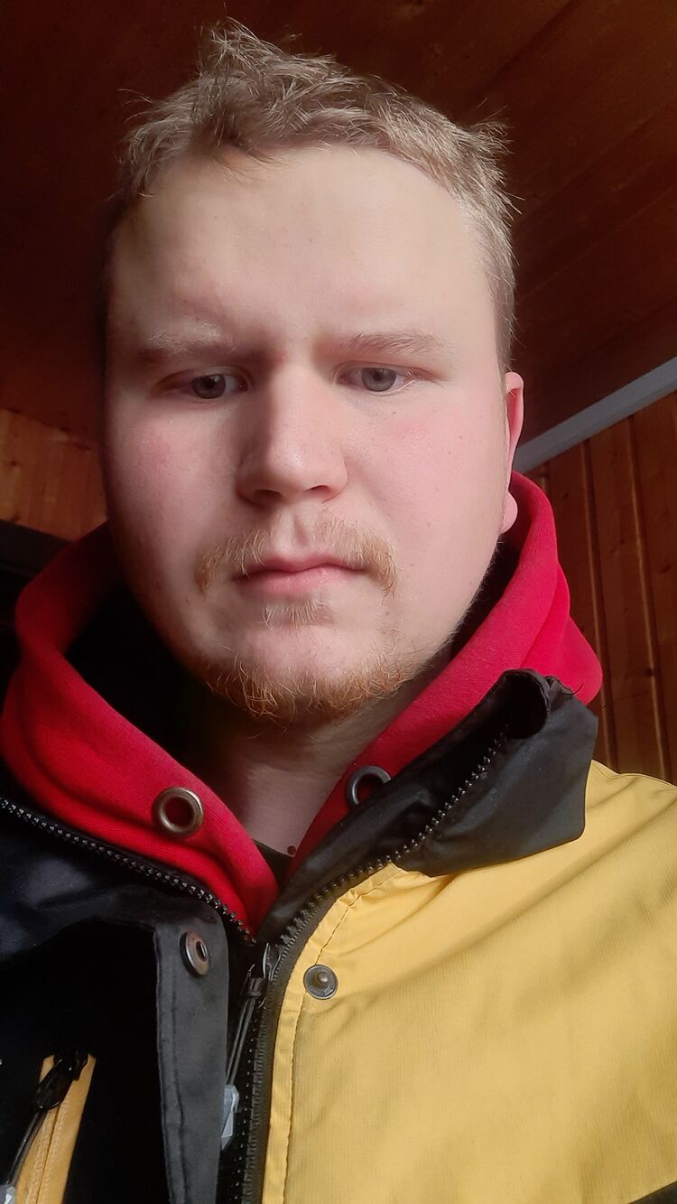  45267610  , 23 ,    