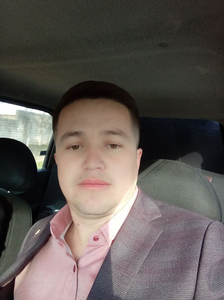  ,   Odiljon, 36 ,   ,   