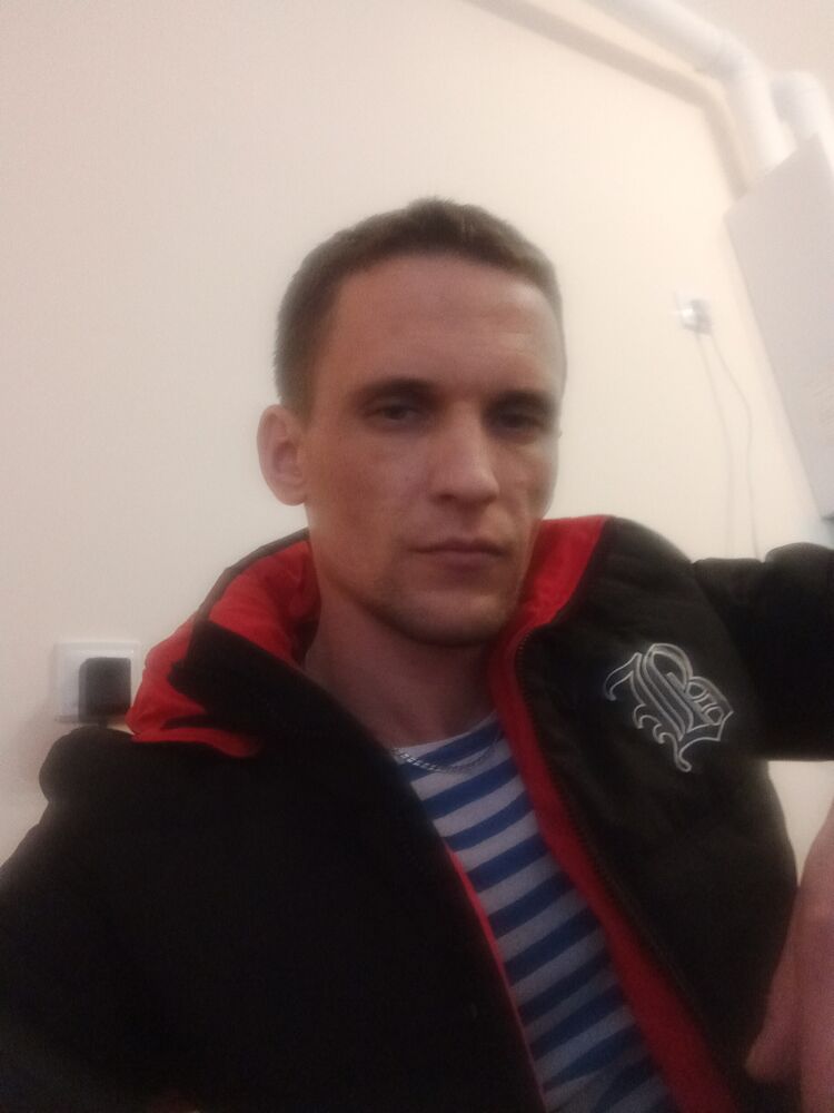  31899330  , 36 ,    