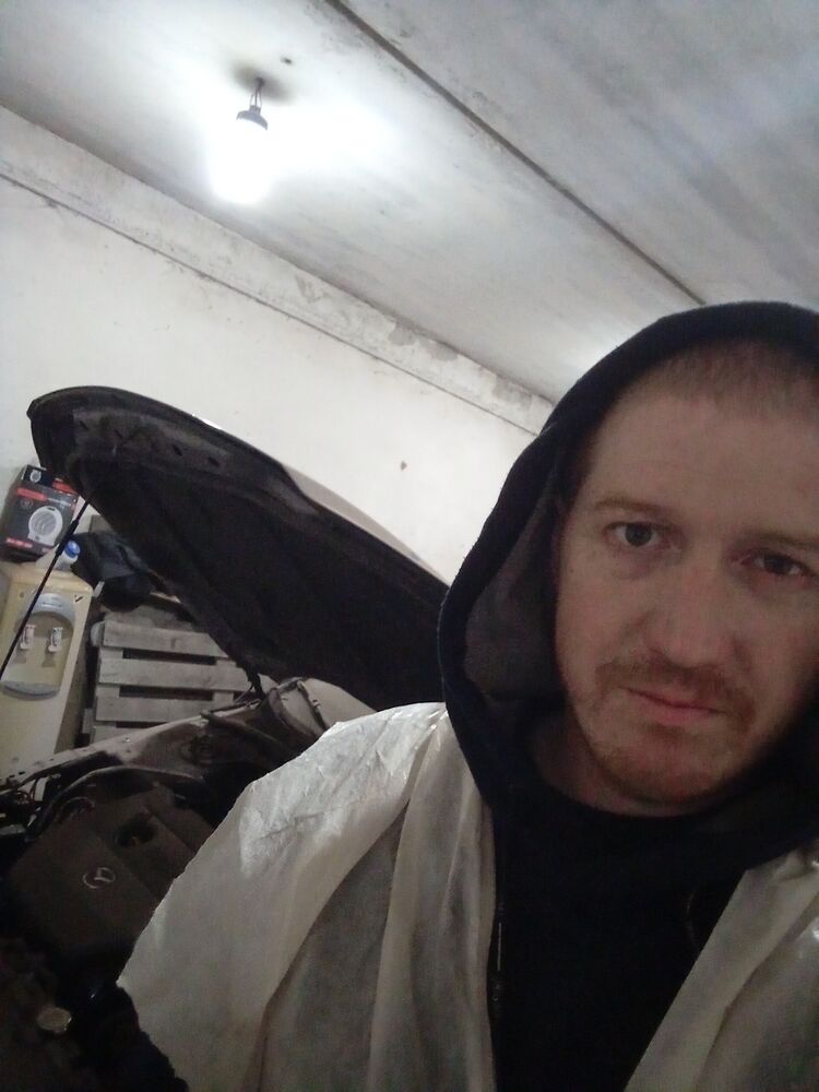  40205140  , 37 ,    