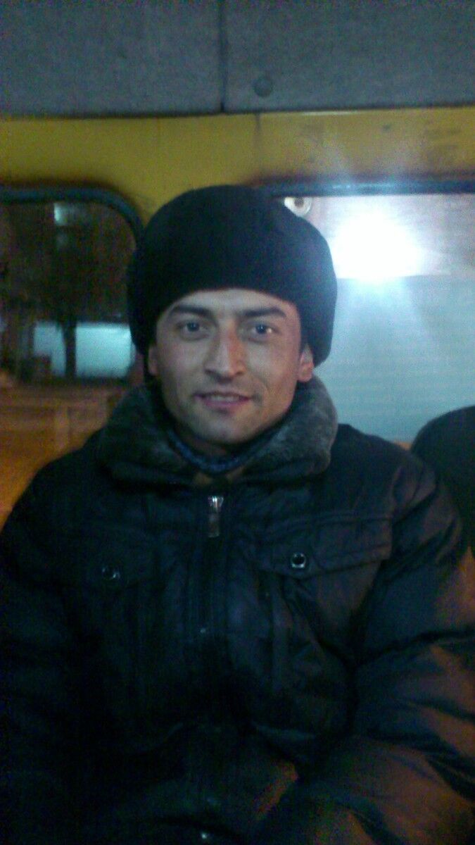  ,   Botir, 39 ,   