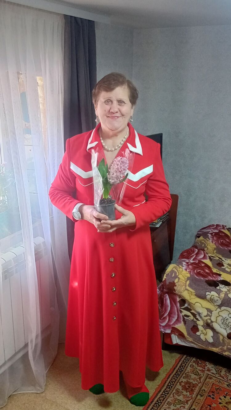  ,   Nadezhda, 73 ,   