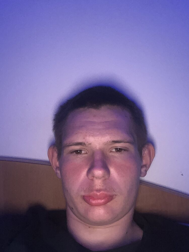  51263070  Stas, 21 ,    Bohnice