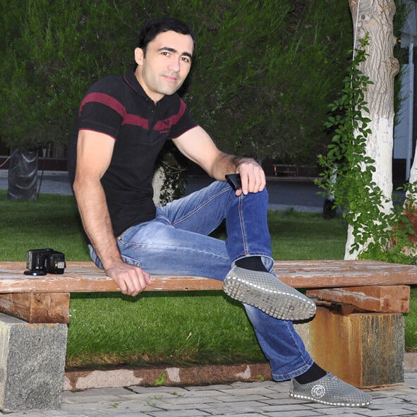  6260360  Black, 43 ,    