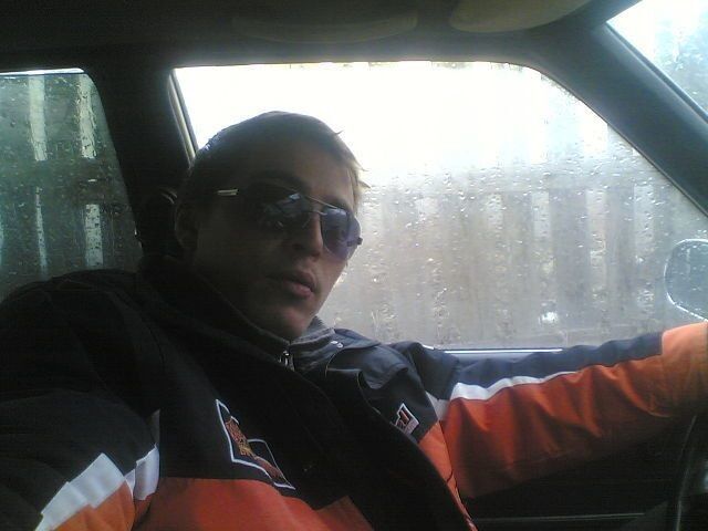  19704890  Shamil, 40 ,    