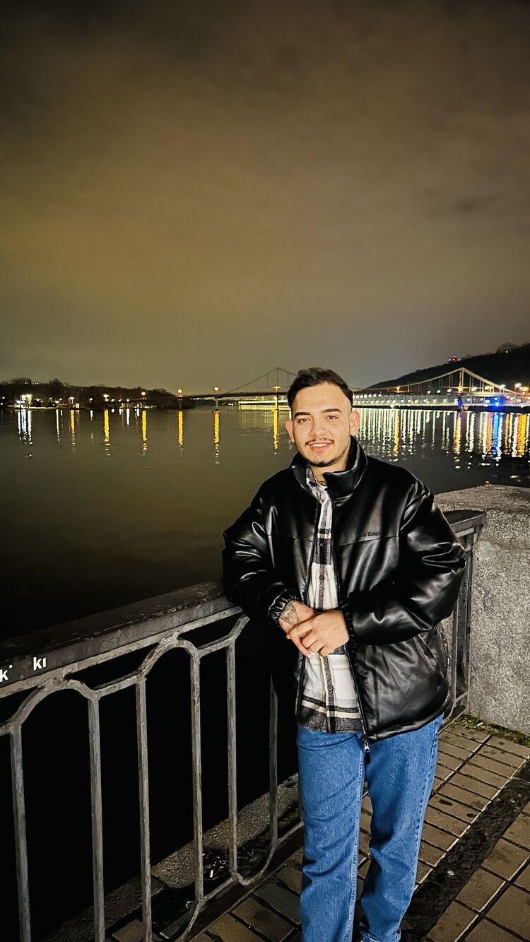 ���������� ����, ���� ����� Batuhan, 25 ���, ������������ ��� ������, ����� � ���������