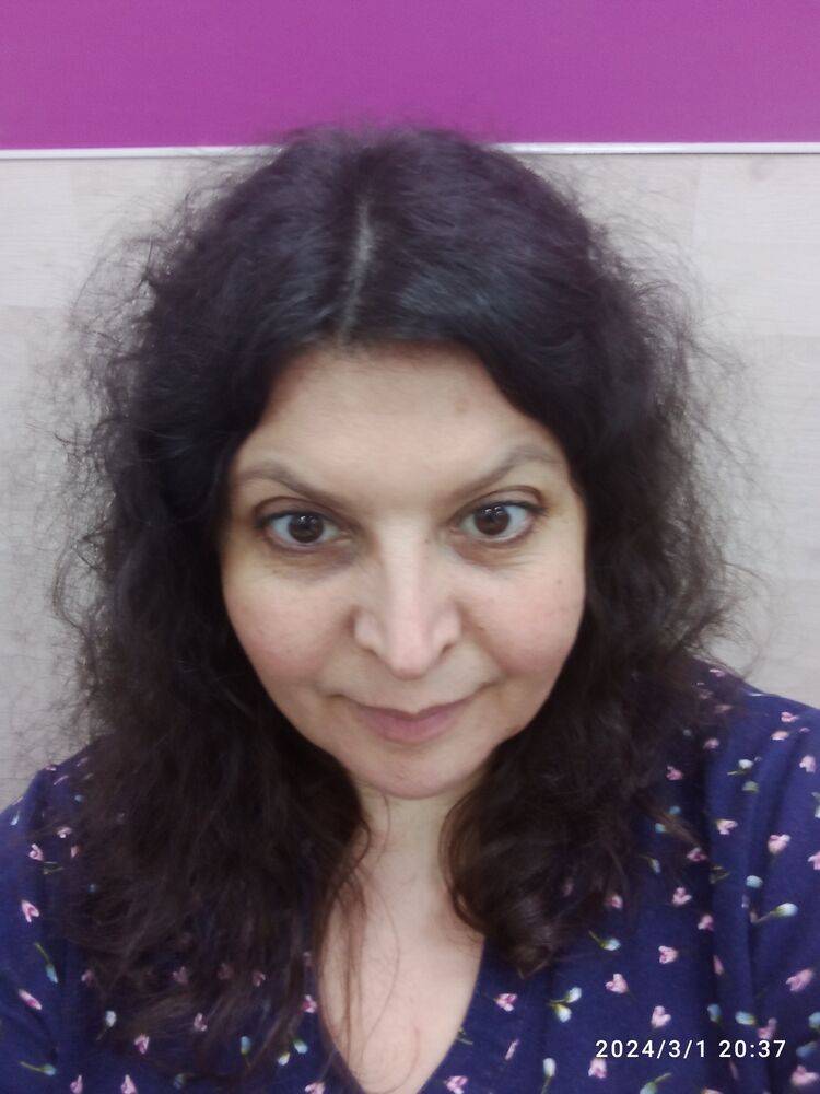  52604970  Nadia, 48 ,    -