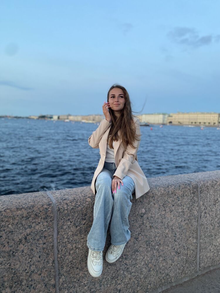   ,   , 24 ,   c 