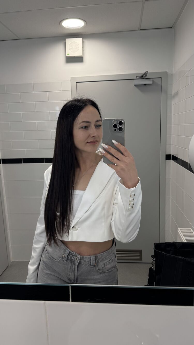  53369840  Graz, 32 ,    Warszawa