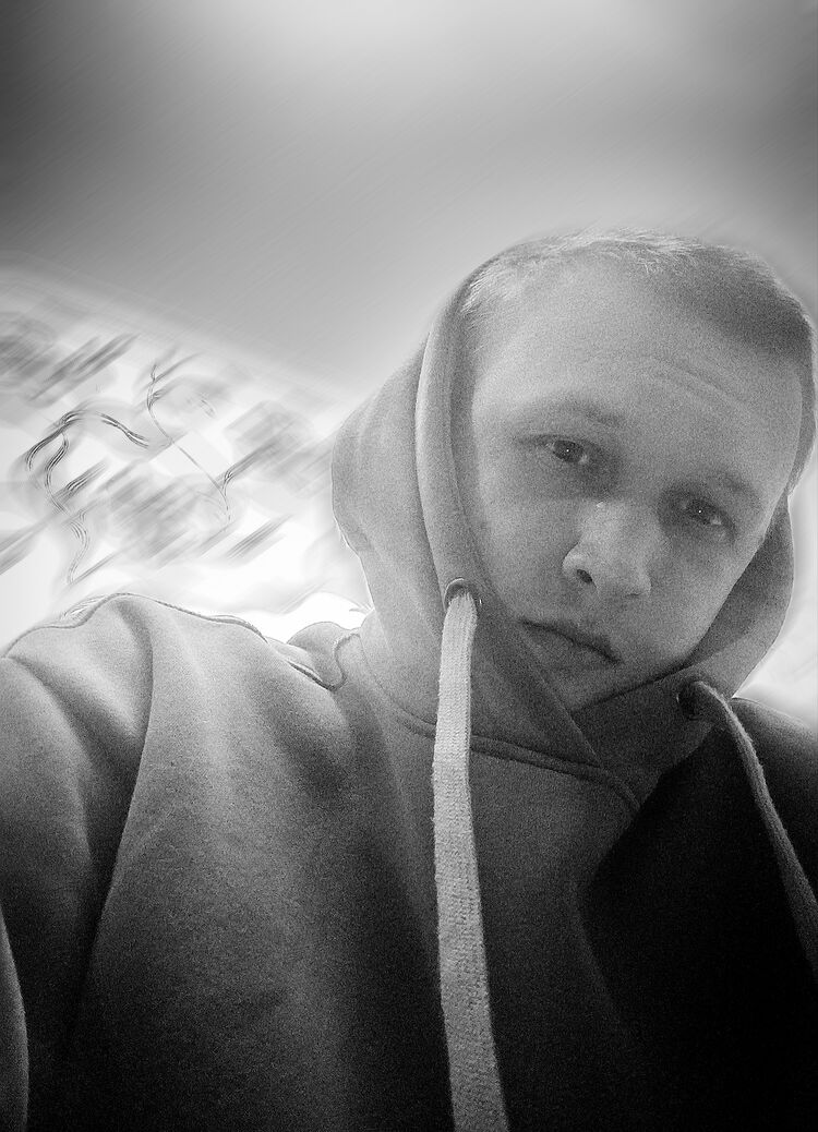  37882170  , 24 ,    