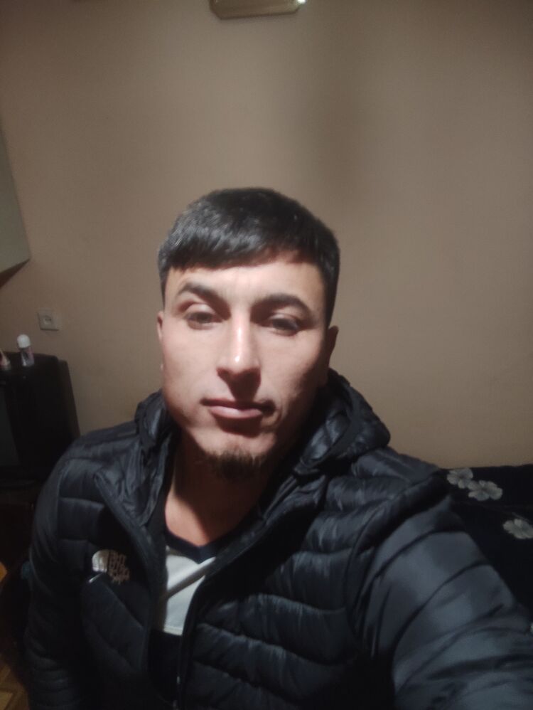  42766440  , 33 ,    
