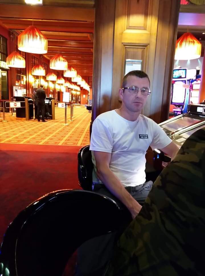  ,   Cem, 40 ,   c 