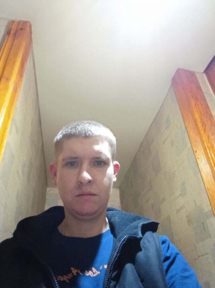  ,   Anton, 40 ,   ,   , c 