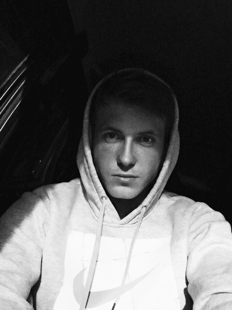 ���� 18675750 ������� �������, 32 ����, ���� ���������� � �������