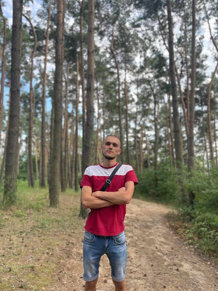  31403790  Andrey, 25 ,    