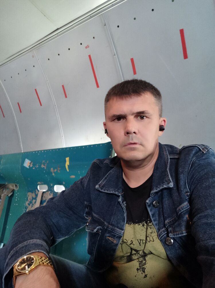  38366660  , 48 ,    