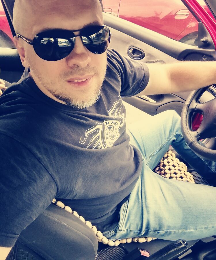  52258470  , 35 ,    