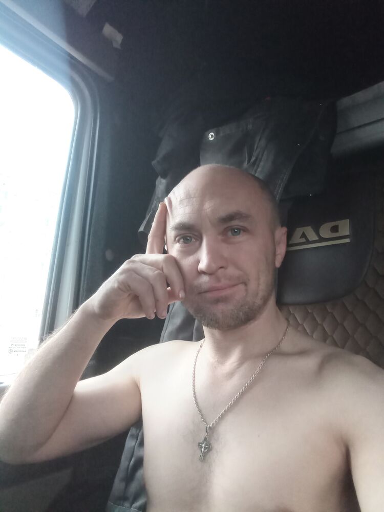  47945800  , 40 ,    