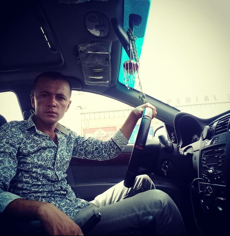  31115520  M U R A T, 31 ,    