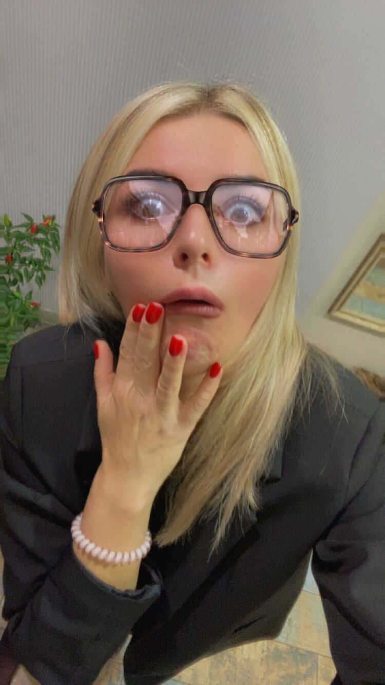 ���������� ��������, ���� ������� Julia, 46 ���, ������������ ��� c�������� ���������