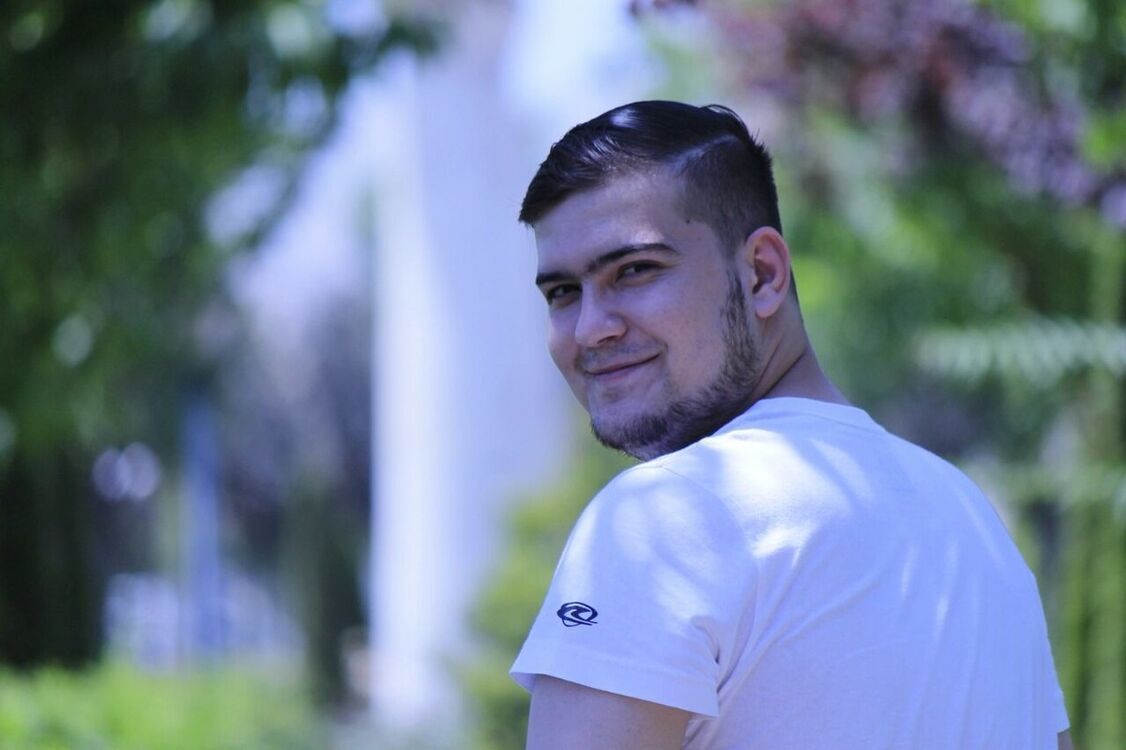  ,   Karomat, 37 ,   