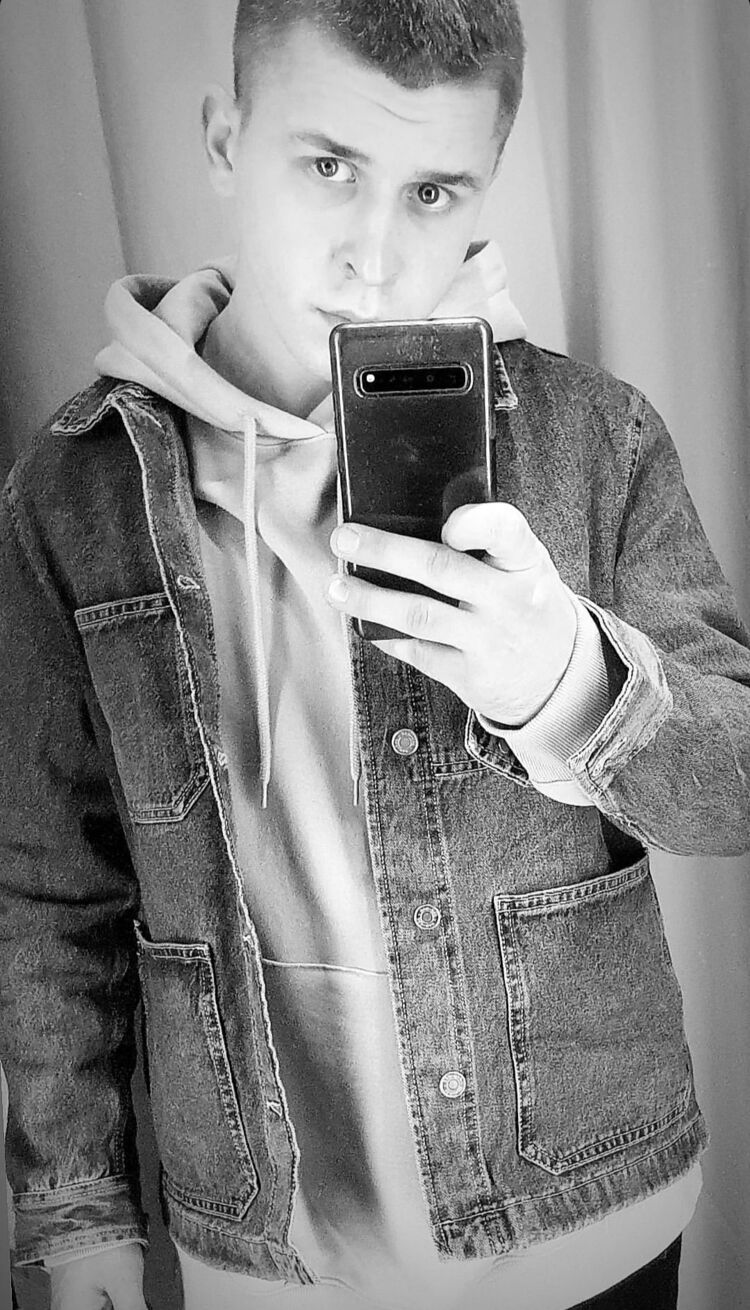  ,   German, 27 ,   ,   