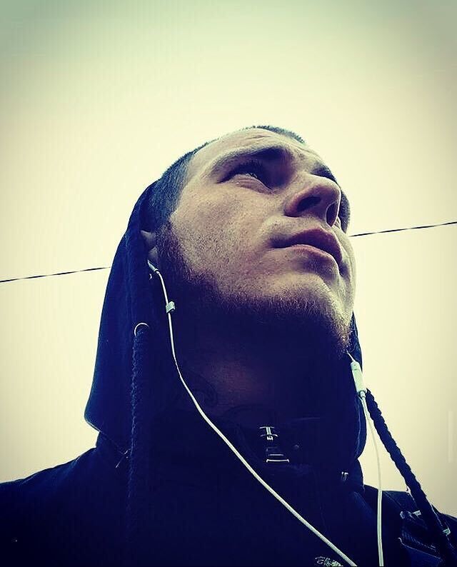  23888400  Aleksey, 25 ,    -