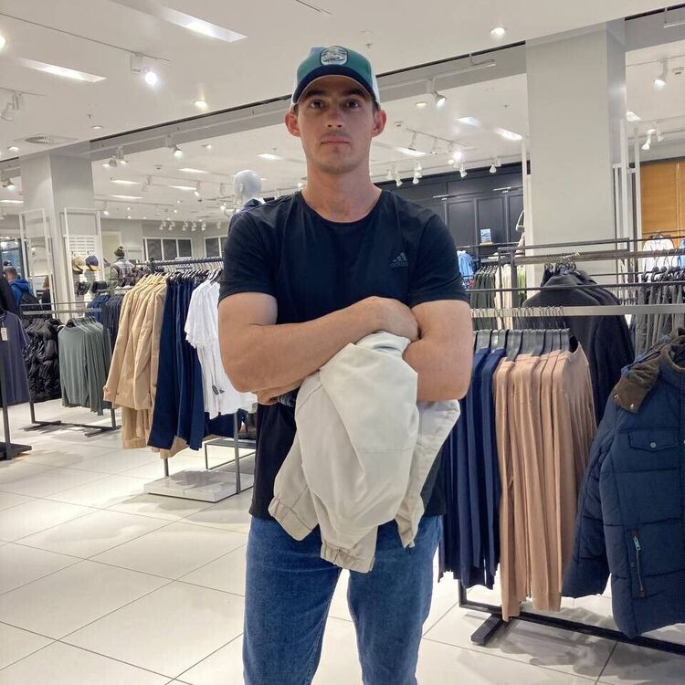  54737010  , 26 ,    -