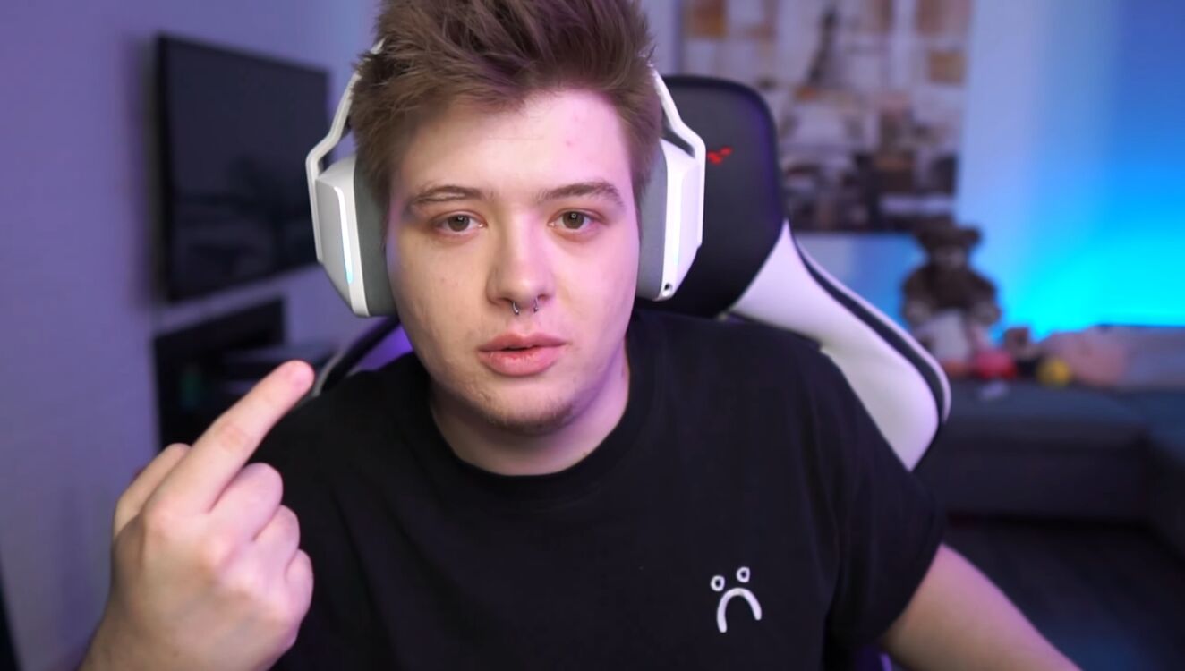 ���� 23297120 ����� ������, 24 ����, ���� ���������� � ������