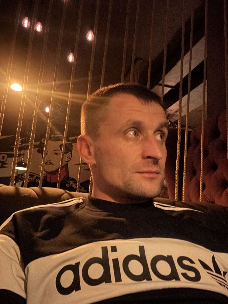  46968620  Dima, 37 ,    