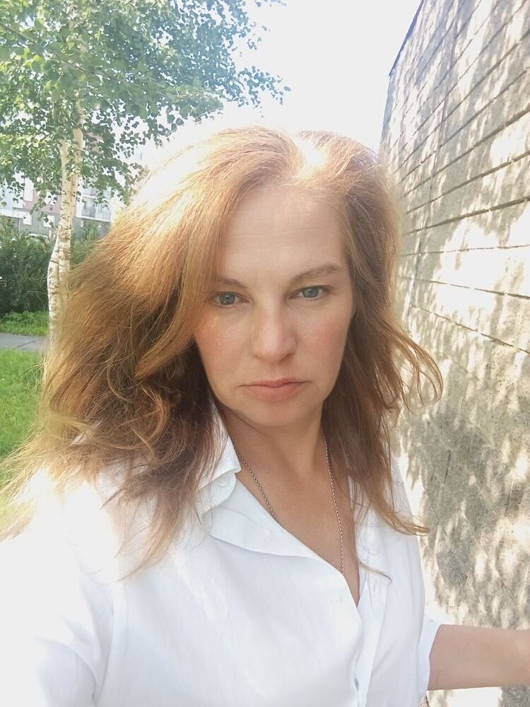  54267660  Elena, 45 ,    -